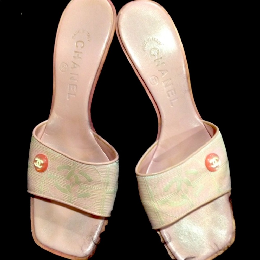 Authentic Chanel Pink Cream Kitten Slipper Pumps